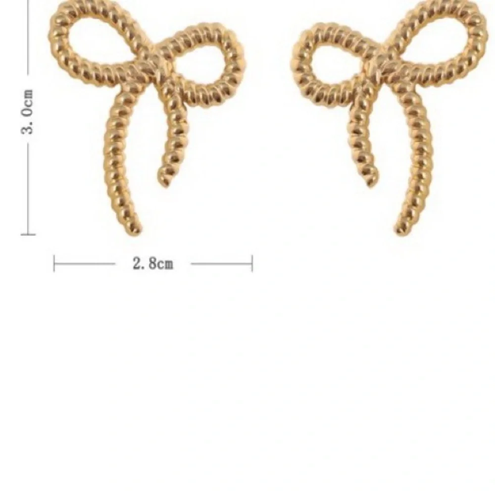 Bow Rope Stud Earrings (2011)